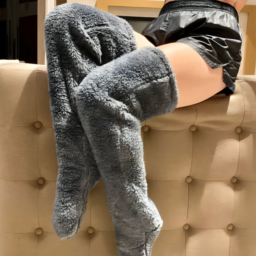 Fluffy Feet – Lange hygge­sokker i blød fleece