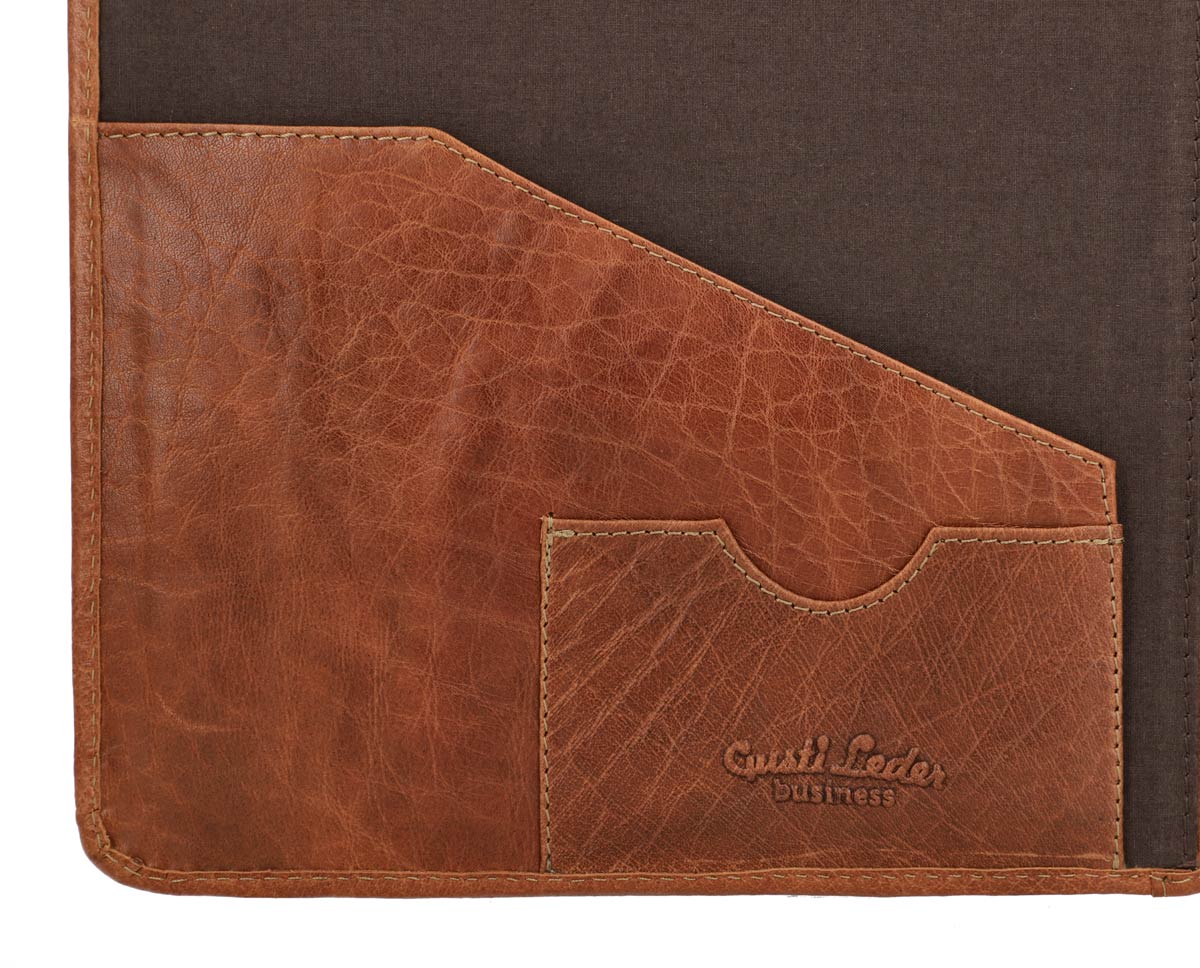 Outlet Organizer