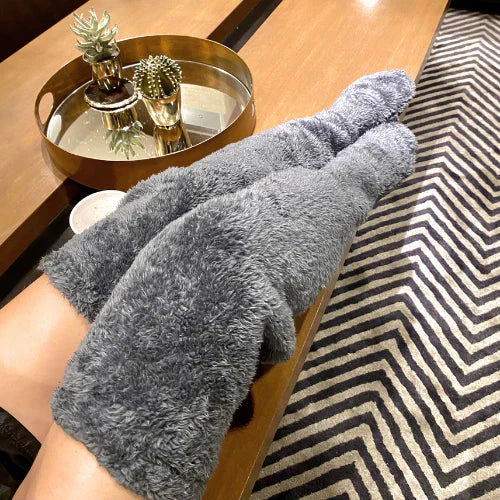 Fluffy Feet – Lange hygge­sokker i blød fleece