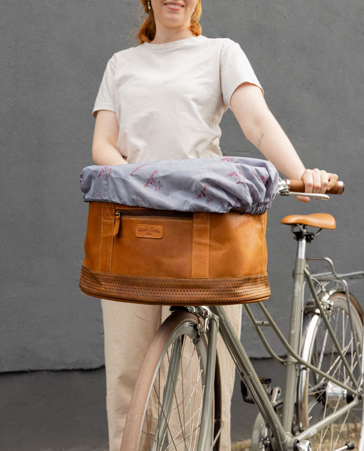 Outlet Styrtaske