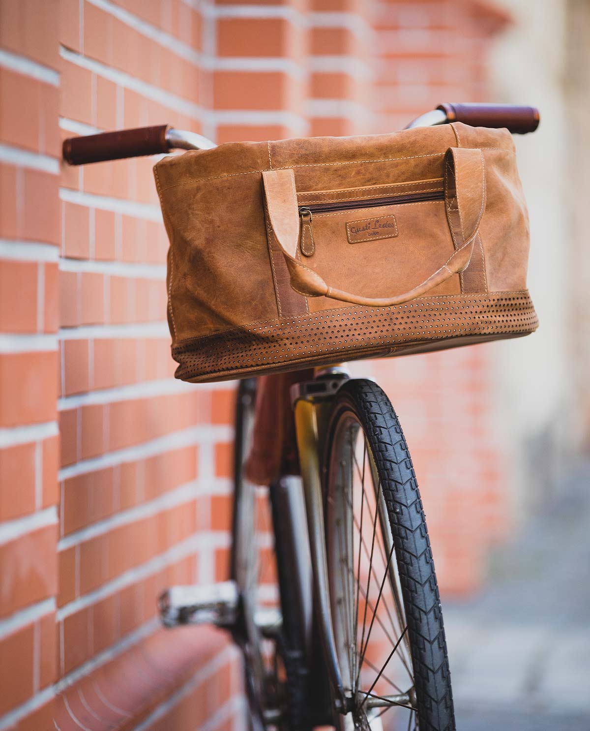 Outlet Styrtaske