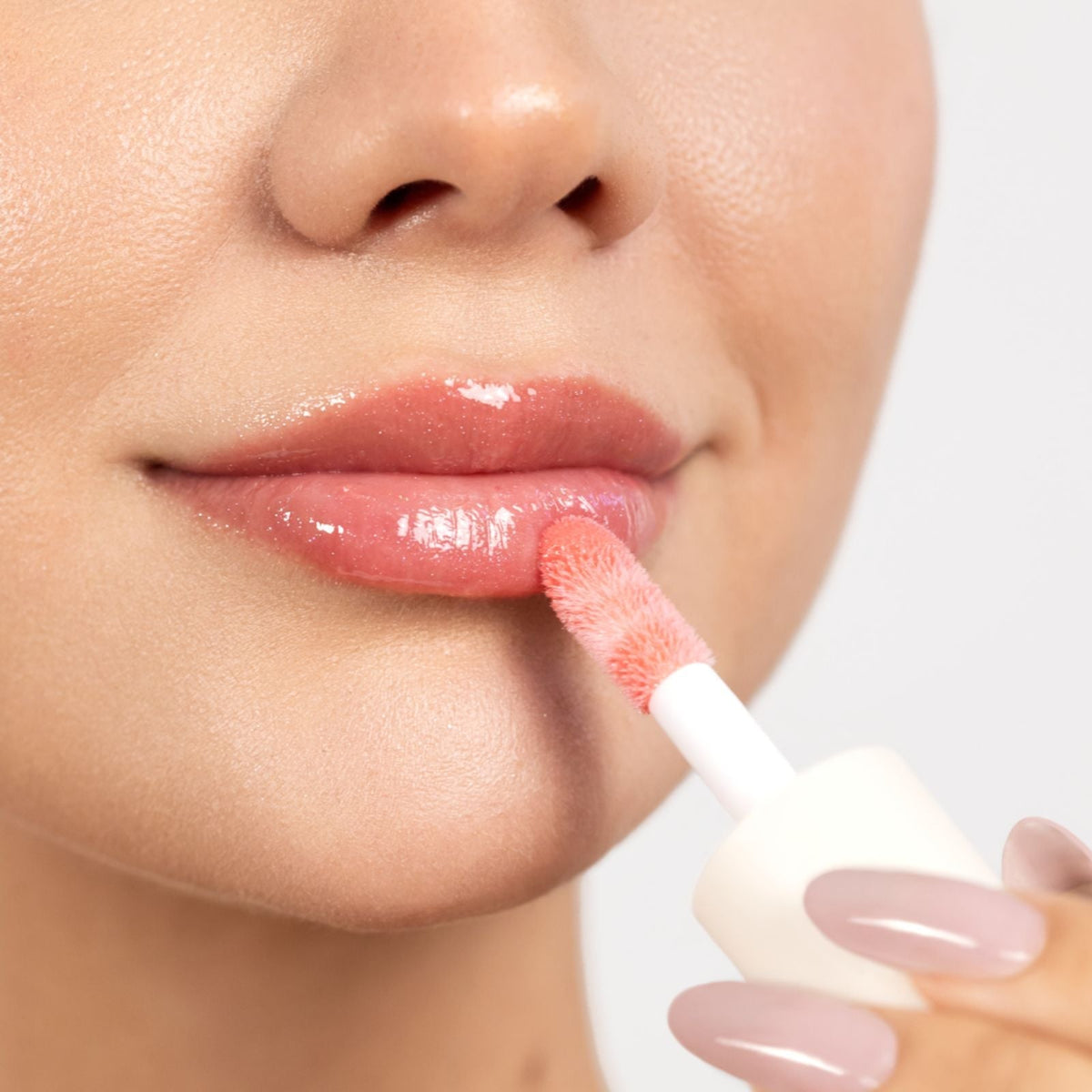 LIP SHEEN