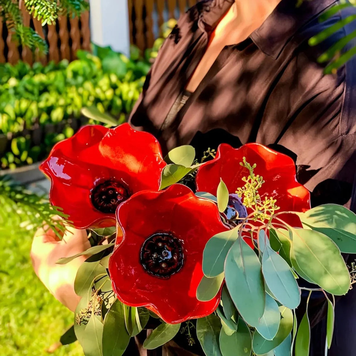 LoveleiFlora™ – Botanisk Vandstation til Fugle, Bier & Sommerfugle